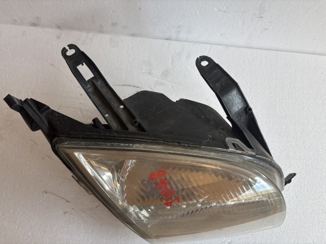 9048 Ford Fusion 2002-2005 Jobb első Lámpa Fényszóró
