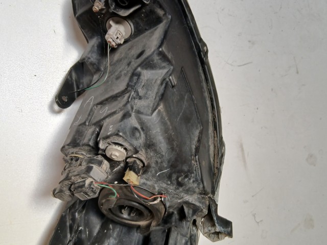 12522 Suzuki SX4 2007-2013 Bal első Lámpa Fényszóró
