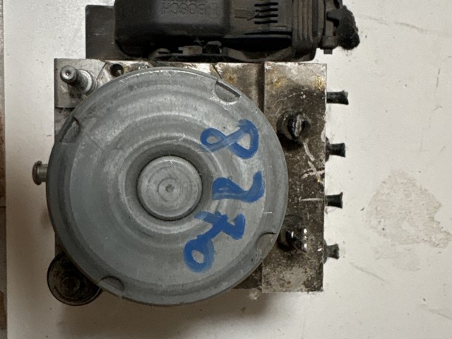 Opel Corsa D 2006-2014 Abs kocka Használt   
