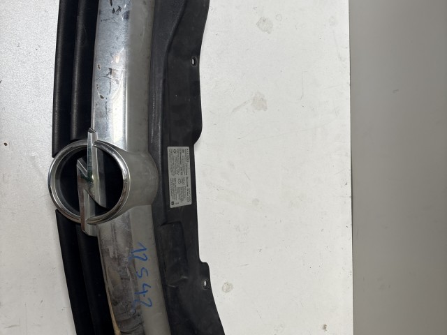 12542 Opel Astra H 2004-2010 Díszrács Használt  