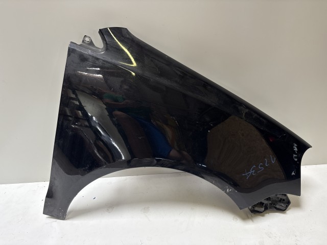 12534 Volkswagen Polo 2003-2009  Jobb első Fekete Sárvédő