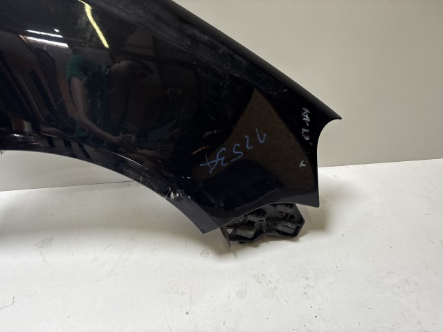 12534 Volkswagen Polo 2003-2009  Jobb első Fekete Sárvédő