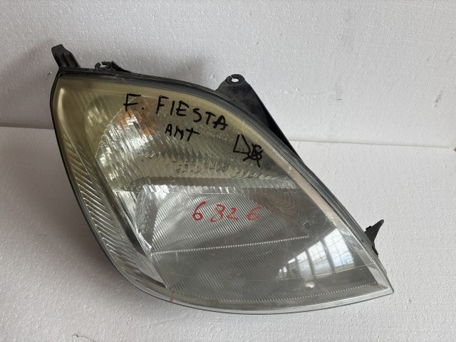 6826 Ford Fiesta 2002-2005 Jobb első Lámpa Fényszóró