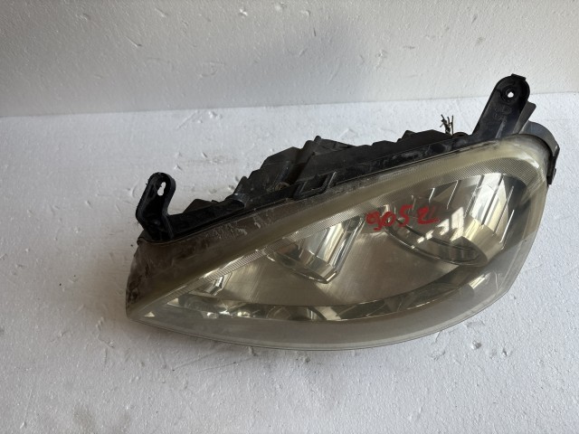 9052 Opel Corsa C 2000-2009 Bal első Projektoros Lámpa Fényszóró