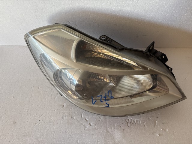 8521 Renault Clio III. 2007-2014 Jobb első Lámpa Fényszóró
