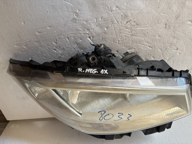 8033 Renault Megane II. 2002-2009 Jobb első Lámpa Fényszóró