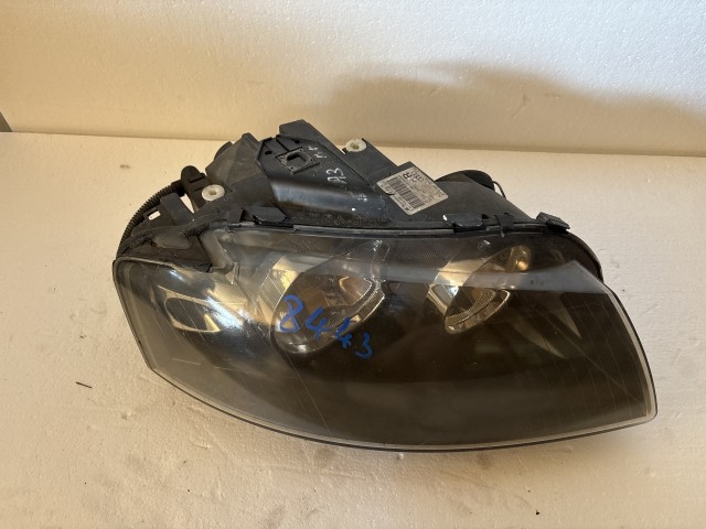 8443 Audi A3 8p 2003-2012 Jobb első Lámpa Fényszóró