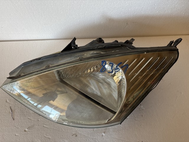8361 Ford Focus 1998-2004 Bal első  Lámpa Fényszóró