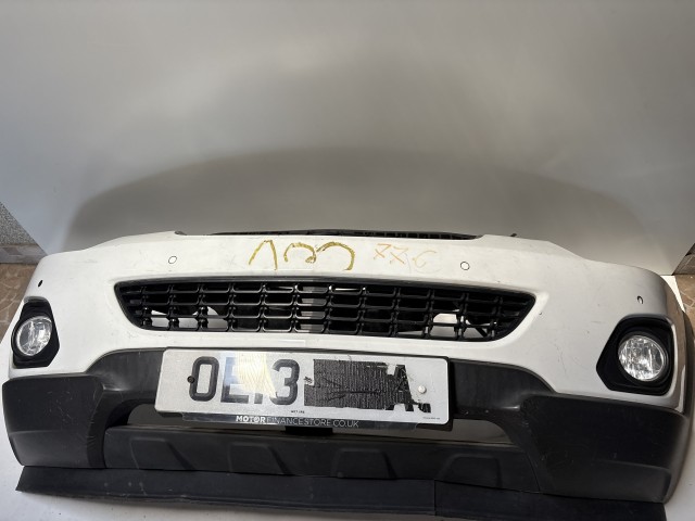776 Opel Antara 2010-2015 első Lökhárító Használt Fehér radaros