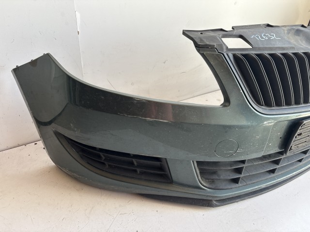 12632 Skoda Roomster 2006-2010 első Lökhárító Zöld