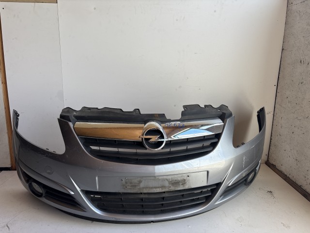 12633 Opel Corsa D első  Lökhárító Szürke Z163