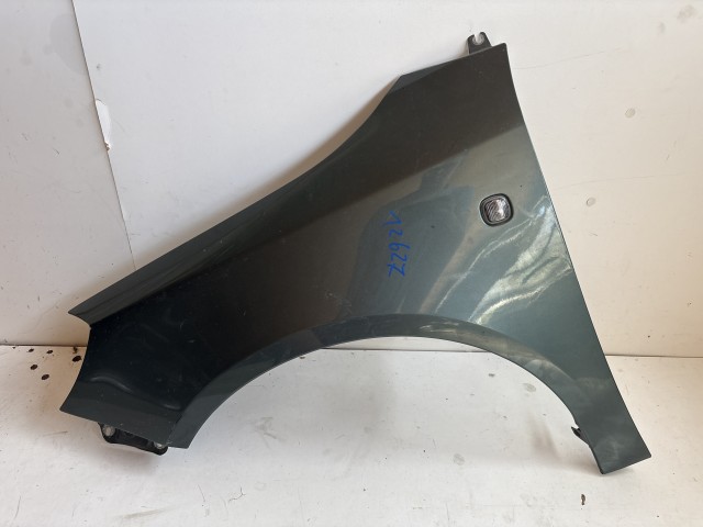 12627 Skoda Roomster 2006-2015 Bal első Sárvédő Zöld