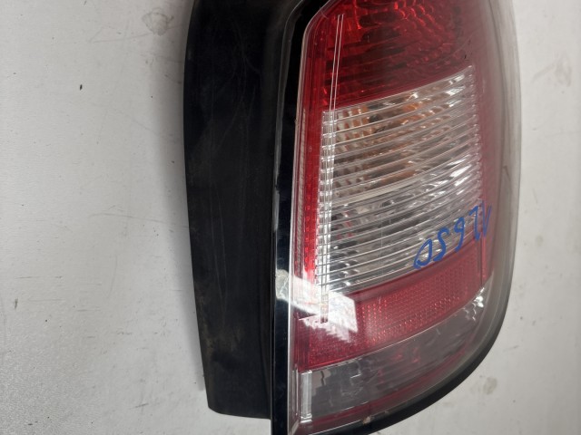 12650 Opel Astra H Kombi  Jobb hátsó Lámpa