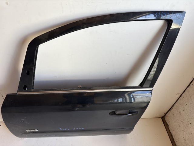 12692 Opel Zafira B Bal első Ajtó Fekete Z20r