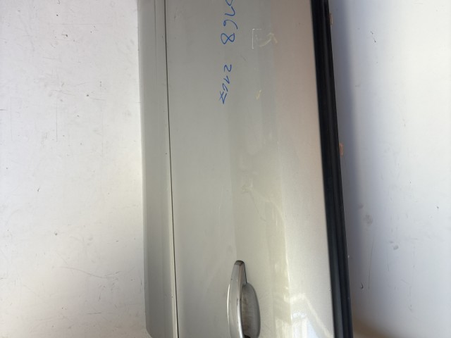 12690 Opel Zafira B Bal első Ajtó Panacotta Z167