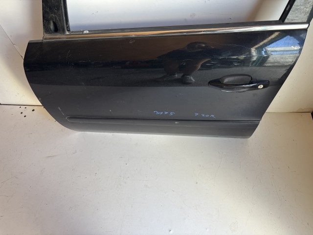 12694 Opel Zafira B Bal első Ajtó Fekete Z20r
