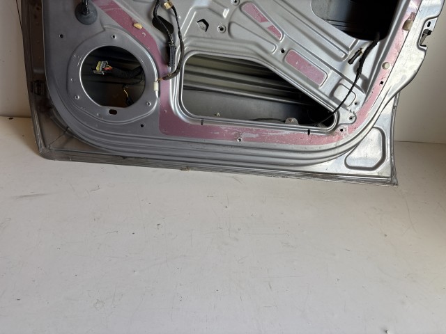 13695 Opel Zafira B Jobb első Ajtó Szürkéskék Z163