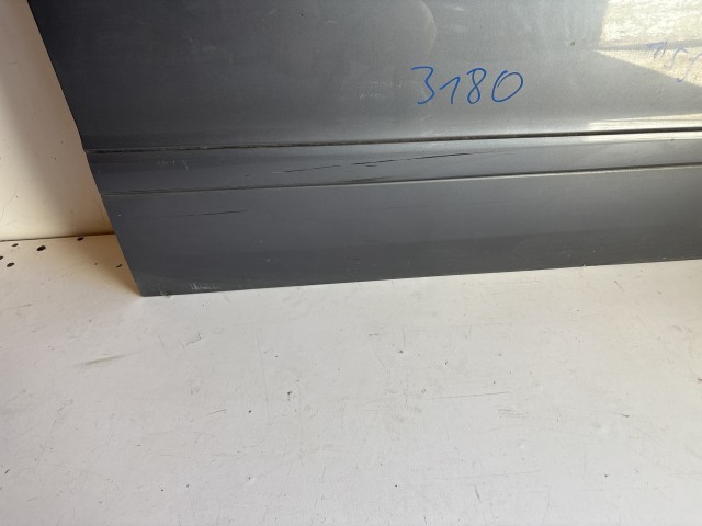 12702 Opel Zafira B Jobb első Ajtó Grafit Z155
