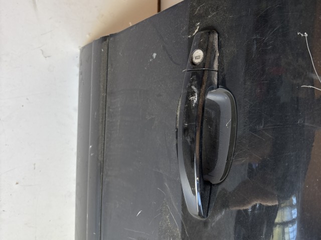 12699 Opel Zafira B Jobb első Ajtó Fekete Z20r