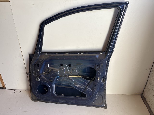 12704 Opel Zafira B Jobb első Ajtó Kék Z21b