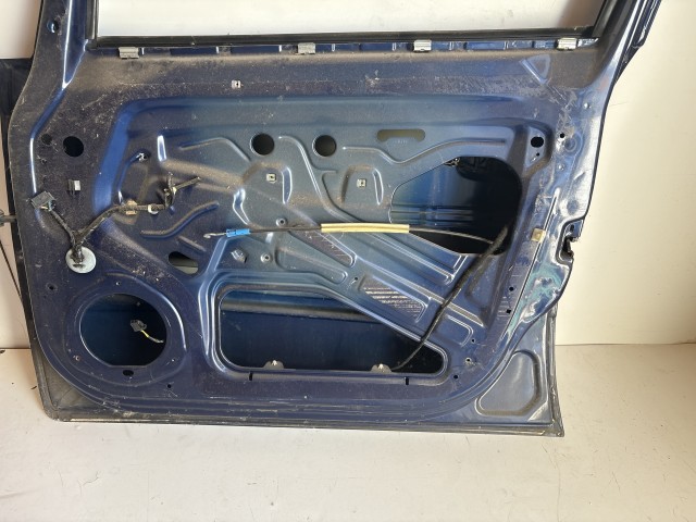 12704 Opel Zafira B Jobb első Ajtó Kék Z21b
