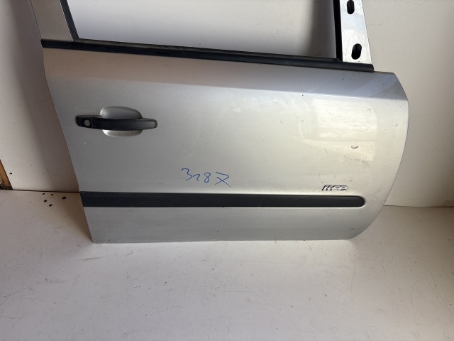 12708 Opel Zafira B Jobb első Ajtó Ezüst z157