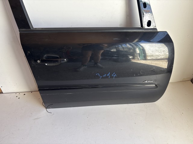 12713 Opel Zafira B Jobb első Ajtó Fekete Z20r