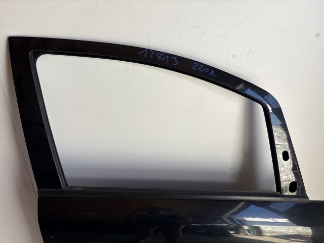 12713 Opel Zafira B Jobb első Ajtó Fekete Z20r