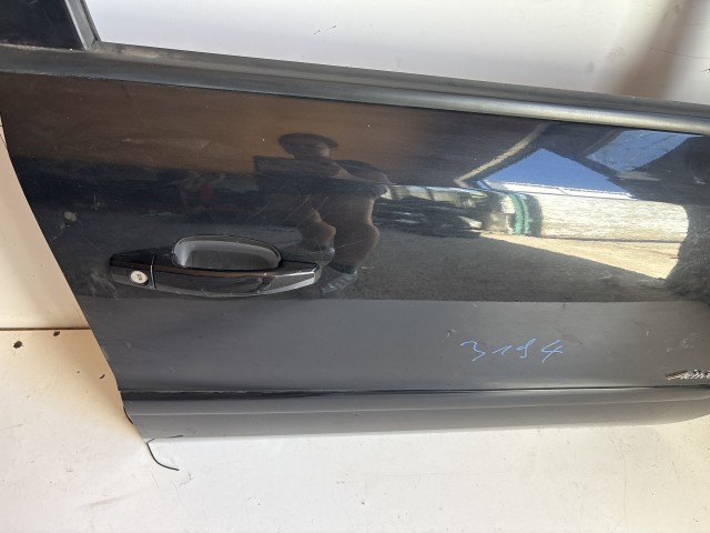 12713 Opel Zafira B Jobb első Ajtó Fekete Z20r