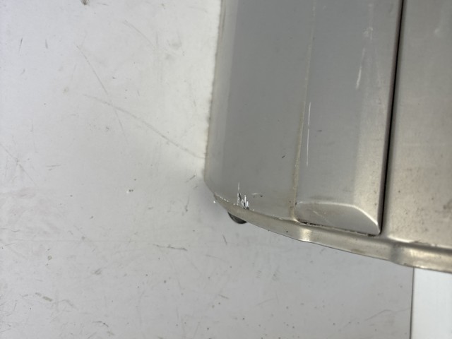 12700 Opel Zafira B Jobb hátsó Ajtó Panacotta Z167