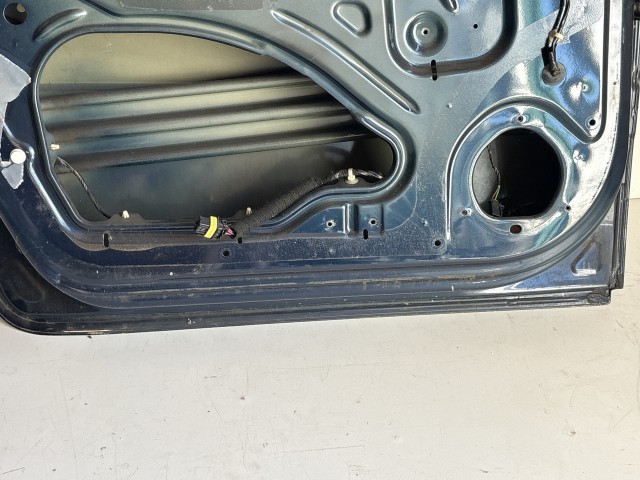 12717 Opel Zafira B Bal hátsó Ajtó metrókék Z168