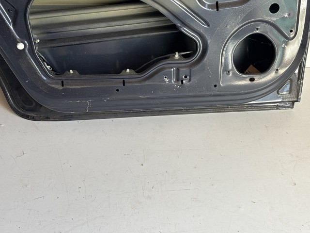 12720 Opel Zafira B Bal hátsó Ajtó Metrókék Z168