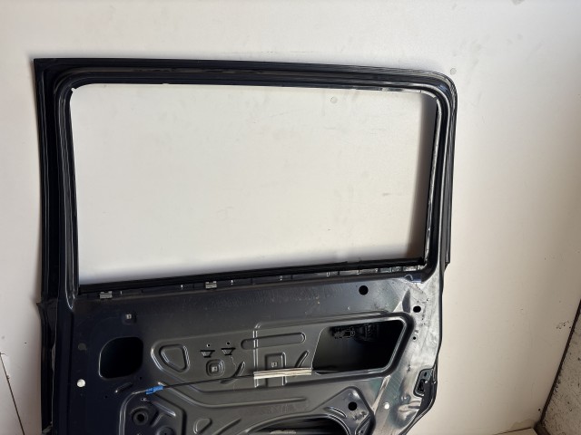 12721 Opel Zafira B Jobb hátsó Ajtó Metrókék Z168