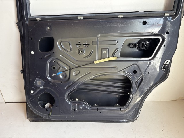 12729 Opel Zafira B Jobb hátsó Ajtó metrókék Z168