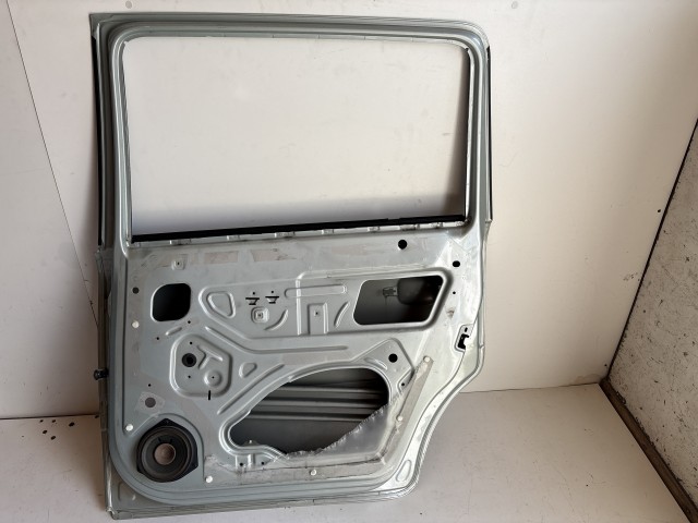12724 Opel Zafira B Jobb hátsó Ajtó Szürke 