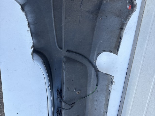12743 Opel Corsa D Hátsó Lökhárító Fehér 5 ajtós