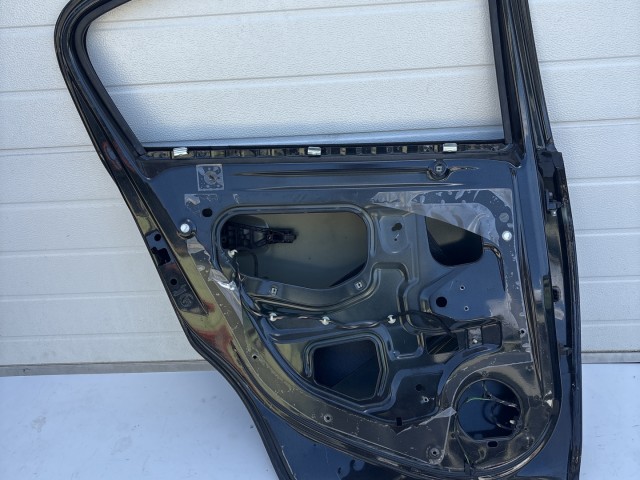 12755 Opel Corsa D Bal Hátsó Ajtó Fekete Z22c