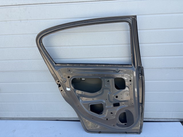 12751 Opel Corsa D Bal hátsó Ajtó Barna Z40w