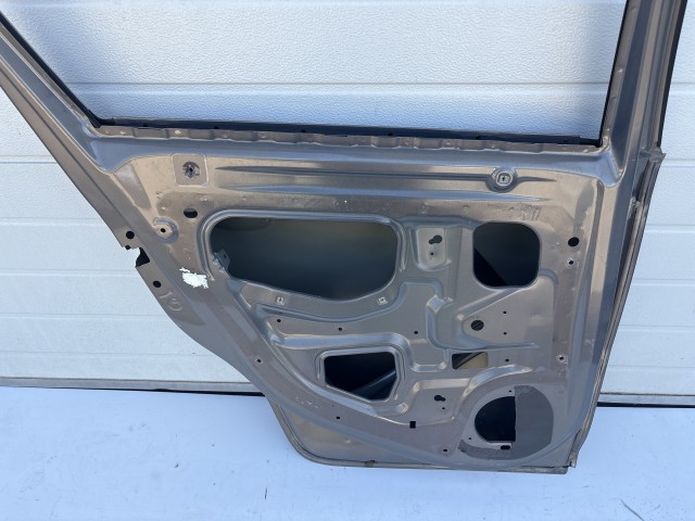 12751 Opel Corsa D Bal hátsó Ajtó Barna Z40w