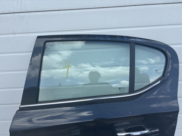 12765 Opel Corsa E Bal hátsó Ajtó Fekete Y22c