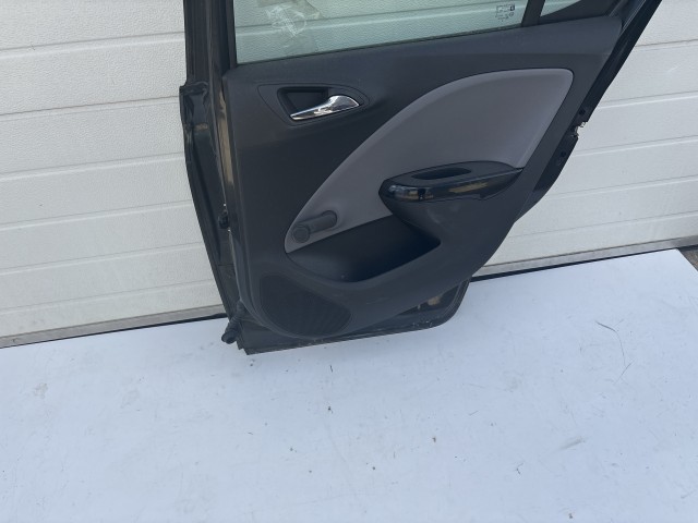 12766 Opel Corsa E Jobb hátsó Ajtó Fekete Y22c