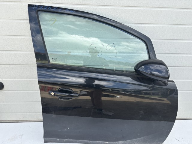 12770 Opel Corsa E Jobb első Ajtó Fekete Y22c