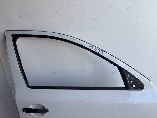 12809 Skoda Octavia 2004-2013 Jobb első Ajtó Fehér