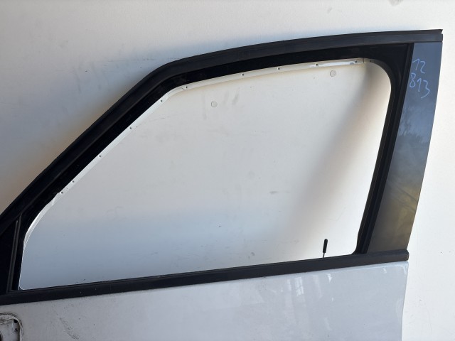 12813 Opel Zafira C Bal első Ajtó Fehér