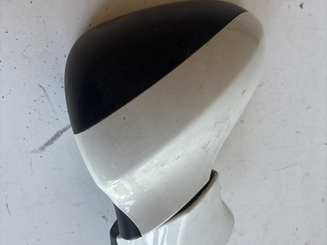 12814 Opel Zafira C Bal Tükör Használt  Fehér