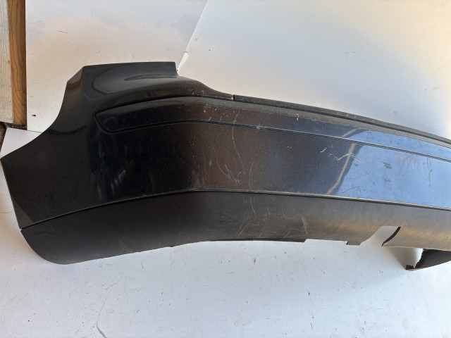12822 Volvo V50 2006-2012 2006-2012 Lökhárító Használt hátsó Fekete 