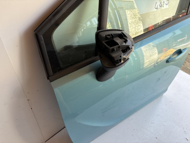 4420 Opel Meriva B Bal első Ajtó Zöld Z21z