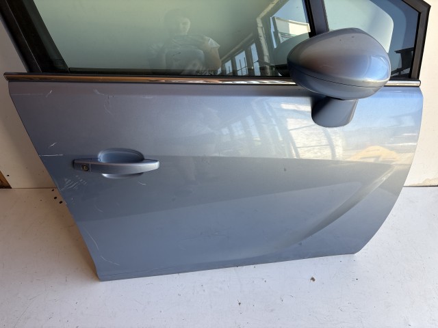 12832 Opel Meriva B Jobb első Ajtó Kék
