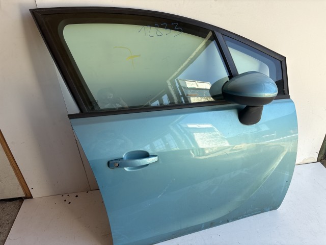12833 Opel Meriva B Jobb első Ajtó Zöld Z21z