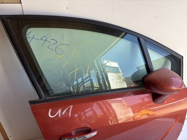 4426 Opel Meriva B Jobb első Ajtó Vörös